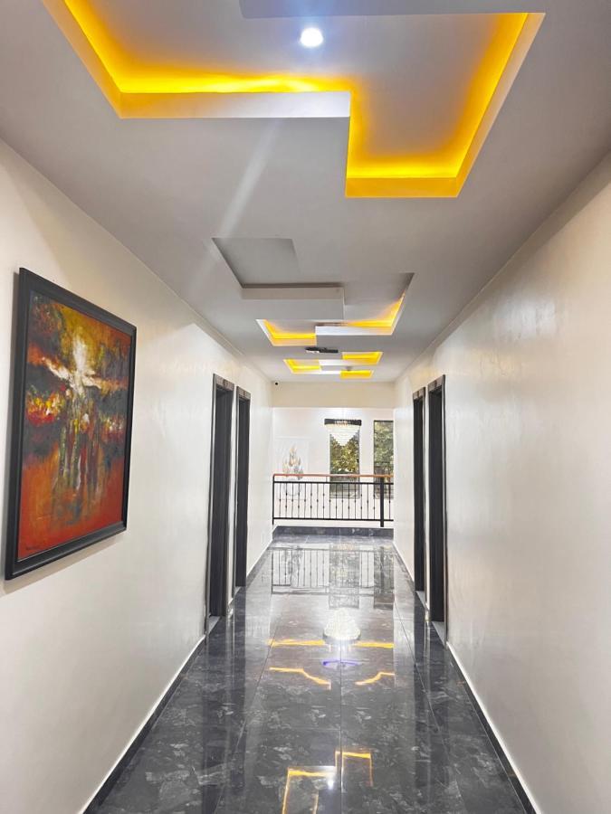 De Rigg Place, Surulere Lagos Esterno foto